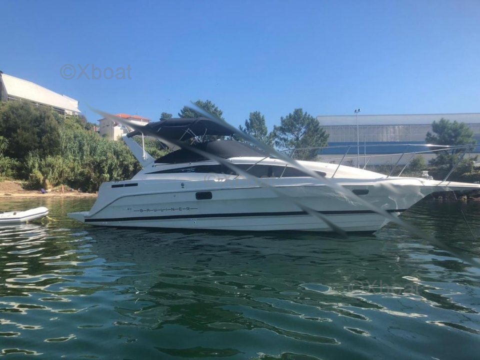 Yacht d'occasion BAYLINER 2855 CIERA