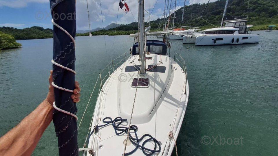 Voilier d'occasion HUNTER 33